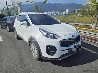 Photo 1 of 7: 2017 Kia Sportage — Korean insurance auction