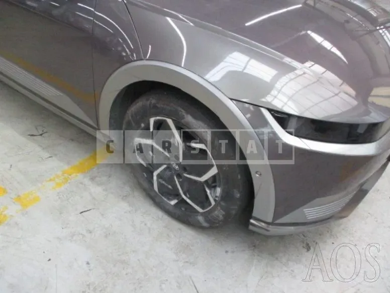 Photo 2 of 8: 2021 Hyundai Ionic 5 Long Range — Korean insurance auction