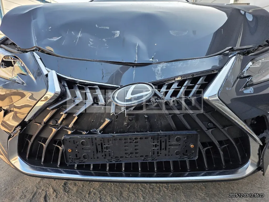 Photo 2 of 15: 2023 Lexus ES300h — Korean insurance auction