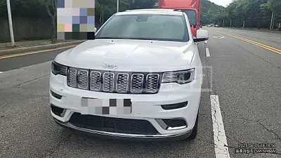 Photo 1 of 33: 2018 Jeep Grand Cherokee 3.0 Diesel Summit, VIN 1C4RJFJM1JC164219 — Korean insurance auction