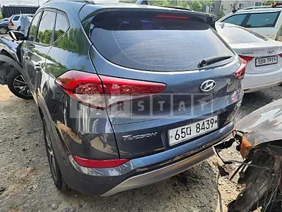 Photo 1 of 8: 2017 Hyundai Tucson, VIN KMHJ381ADHU461179 — Korean insurance auction