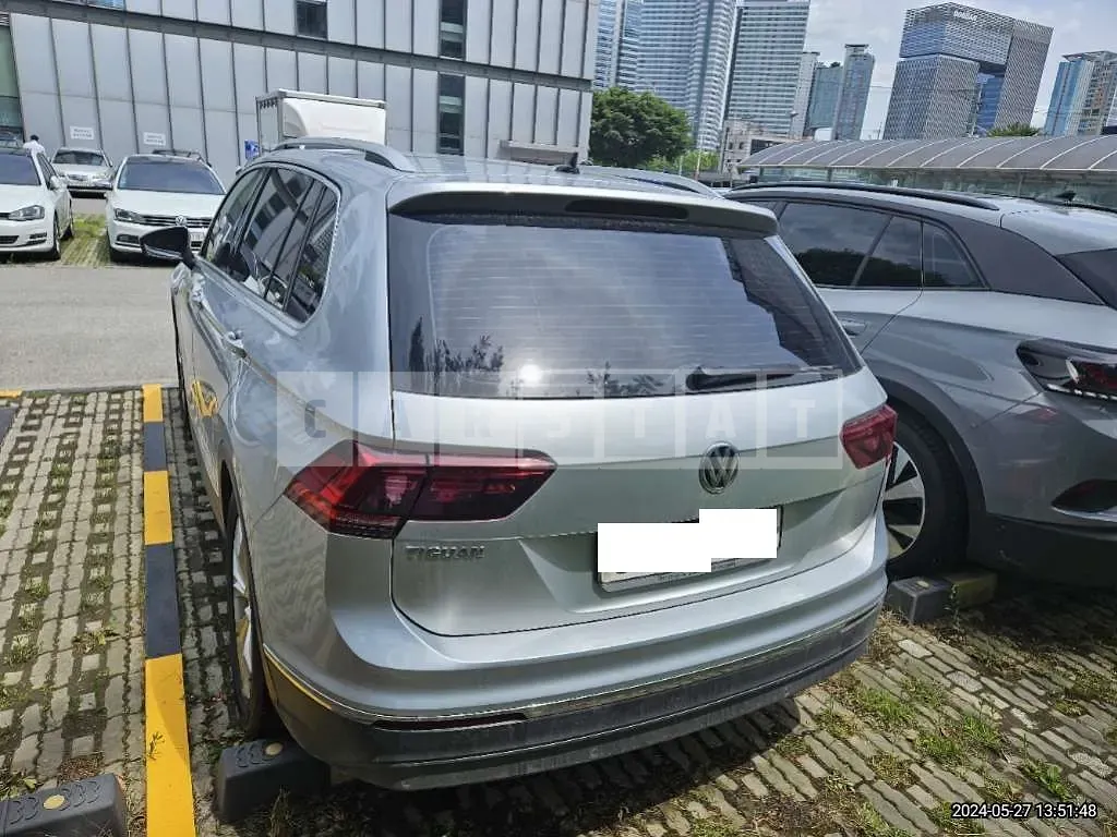 Photo 2 of 20: 2020 Volkswagen Tiguan 2.0 TDI — Korean insurance auction