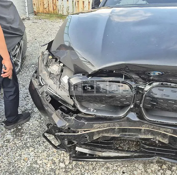 Photo 2 of 26: 2021 BMW iX3 M Sport — Korean insurance auction