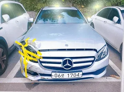 Photo 1 of 3: 2018 Mercedes-Benz E 200 — Korean insurance auction