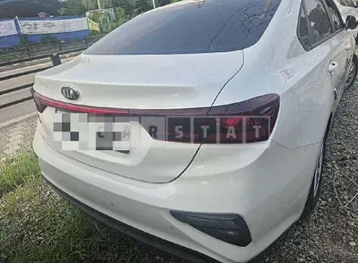 Photo 1 of 13: 2018 Kia Kz — Korean insurance auction