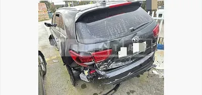 Photo 1 of 44: 2017 Kia Sorento — Korean insurance auction