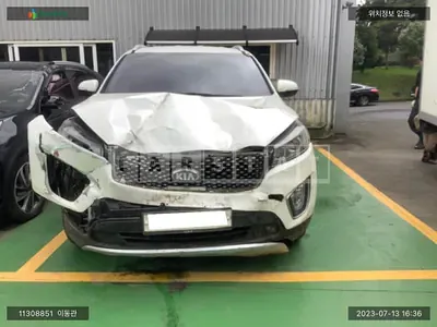 Photo 1 of 9: 2016 Kia Sorento /Sorrento, VIN KNAPS81ABGA253854 — Korean insurance auction