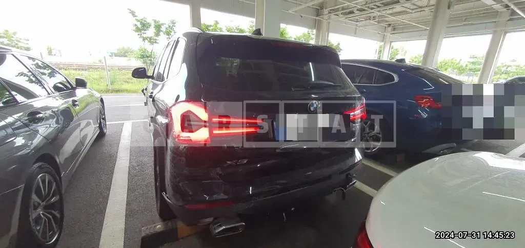 Photo 2 of 14: 2023 BMW X3 xDrive20i — Korean insurance auction
