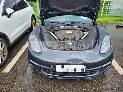 Photo 1 of 32: 2020 Porsche Simorche Panamera 4 e-Hybrid — Korean insurance auction