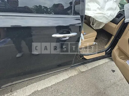 Photo 2 of 33: 2018 Kia Carnival — Korean insurance auction