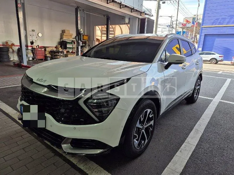 Photo 2 of 2: 2026 Kia (part) Sportage Hybrid Headlamp — Korean insurance auction