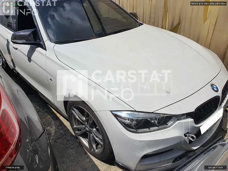 Photo 2 of 9: 2017 BMW 320i, VIN WBA8A9107JK884167 — Korean insurance auction