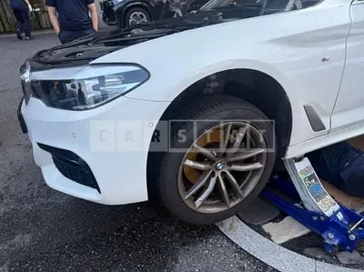 Photo 1 of 17: 2018 BMW 520d — Korean insurance auction