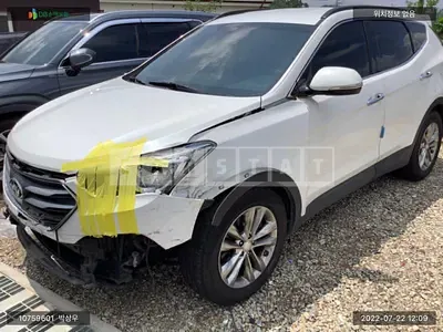 Photo 1 of 13: 2015 Hyundai Santa Fe, VIN KMHSW81UBGU612215 — Korean insurance auction