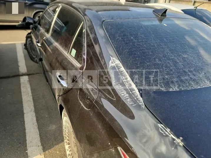 Photo 2 of 26: 2019 Genesis G90 3.. 8 — Korean insurance auction