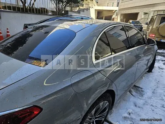 Photo 2 of 30: 2025 Mercedes-Benz E 350 e 4Matic — Korean insurance auction