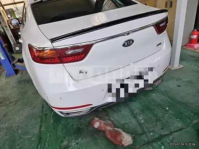 Photo 1 of 20: 2017 Kia K7 (Hybrid) — Korean insurance auction