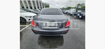 Photo 1 of 13: 2017 Mercedes-Benz E300 4Matic — Korean insurance auction