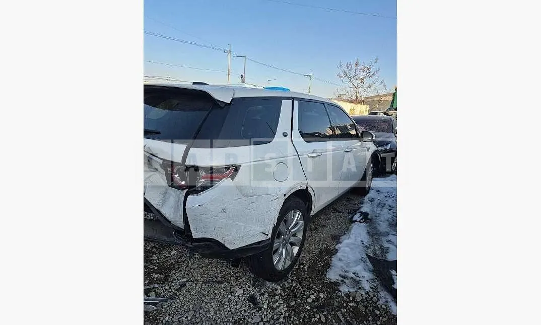 Photo 2 of 10: 2015 Land Rover Discovery Sport 2.0d — Korean insurance auction