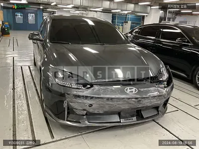 Photo 1 of 12: 2023 Hyundai IONIQ 6, VIN KMHM541AFPA024832 — Korean insurance auction