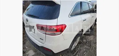Photo 1 of 24: 2016 Kia Sorento — Korean insurance auction