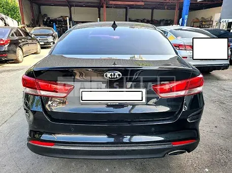 Photo 2 of 4: 2017 Kia K5, VIN KNAGS416BHA146065 — Korean insurance auction