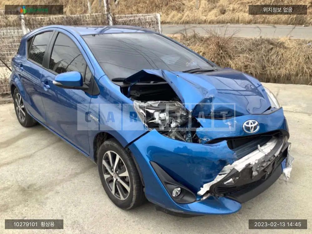 Photo 2 of 9: 2018 Toyota Prius C, VIN JTDKDTB39K1624172 — Korean insurance auction
