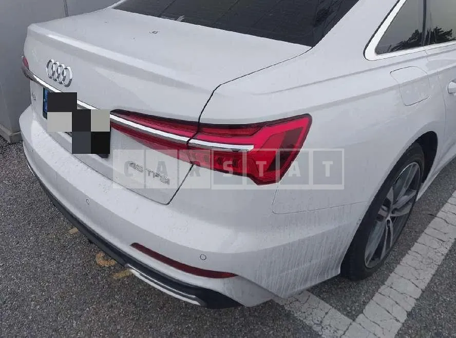 Photo 2 of 21: 2022 Audi A6 45 TFSI — Korean insurance auction
