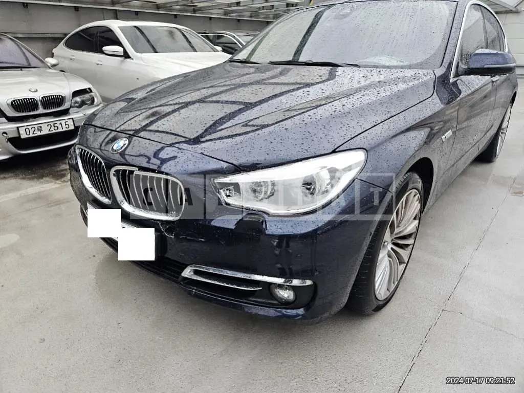 Photo 2 of 41: 2015 BMW Gran Turismo 30d xDrive, VIN WBA5N6106FD926622 — Korean insurance auction