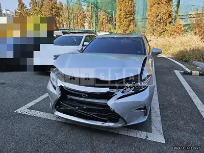 Photo 1 of 14: 2018 Lexus ES300h — Korean insurance auction