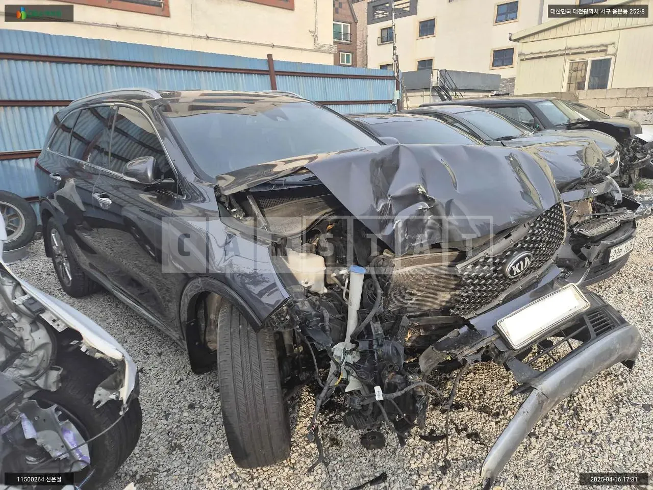 Photo 2 of 11: 2015 Kia Sorento, VIN KNAPK81BBGA149390 — Korean insurance auction