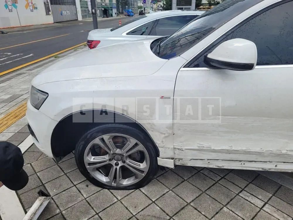 Photo 2 of 11: 2016 Audi Q5 45 TDI, VIN WAUZZZ8R5GA023912 — Korean insurance auction