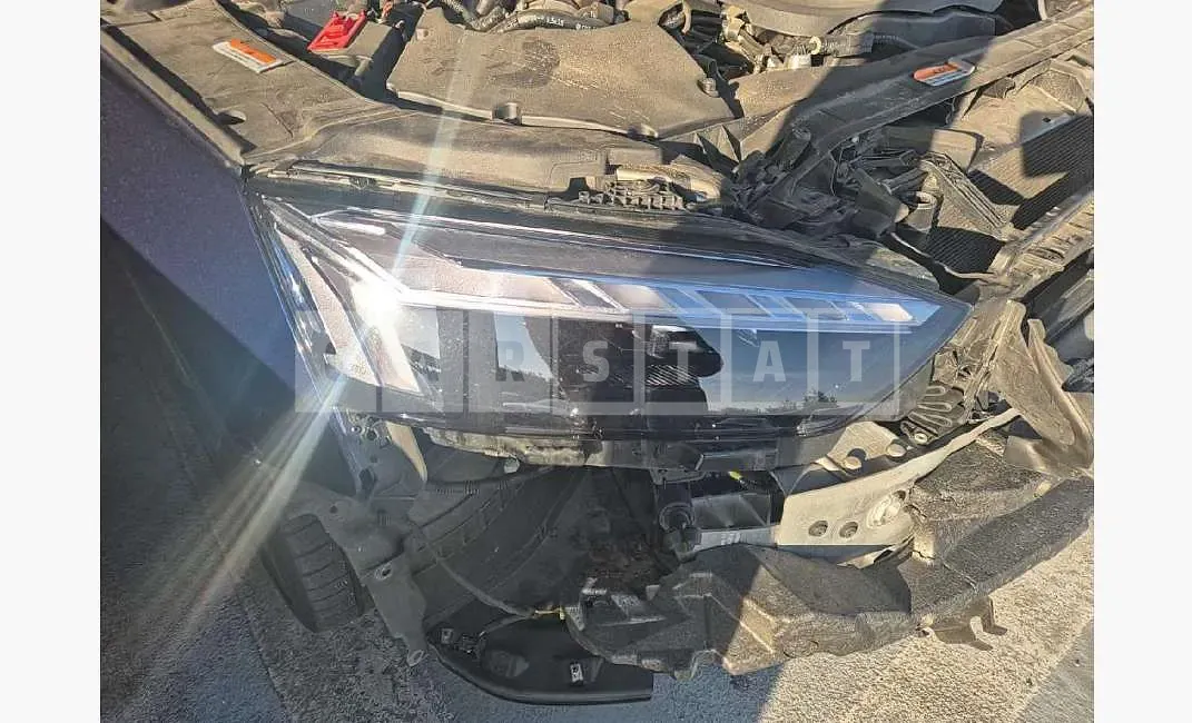 Photo 2 of 6: 2021 Audi (parts) A5 Sportback Headlamp — Korean insurance auction