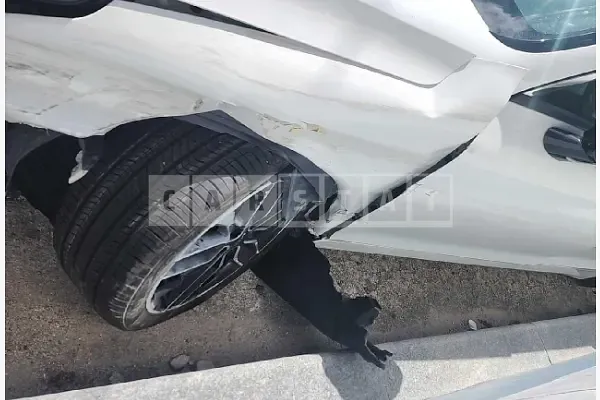 Photo 2 of 14: 2023 Kia K5 — Korean insurance auction