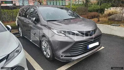 2023 TOYOTA/SIENA HYBRID 2WD