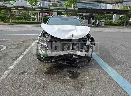 Photo 2 of 16: 2021 Kia Sorento — Korean insurance auction