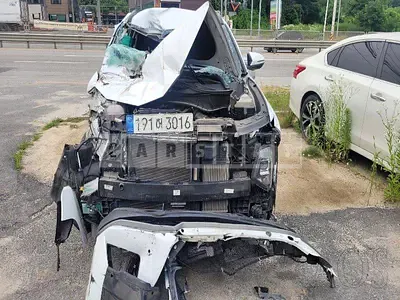 Photo 1 of 15: 2022 Hyundai Tucson, VIN KMHJC81CBNU152530 — Korean insurance auction