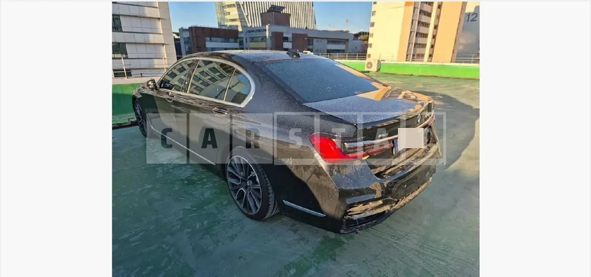 Photo 2 of 15: 2021 BMW 730Ld xDrive — Korean insurance auction