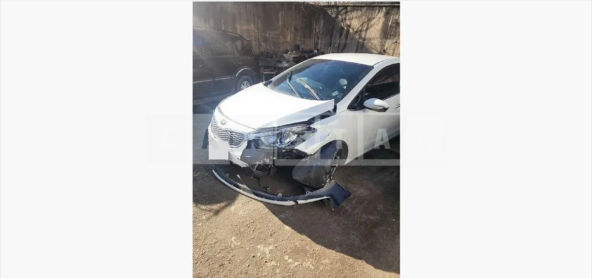 Photo 2 of 12: 2015 Kia Kz — Korean insurance auction