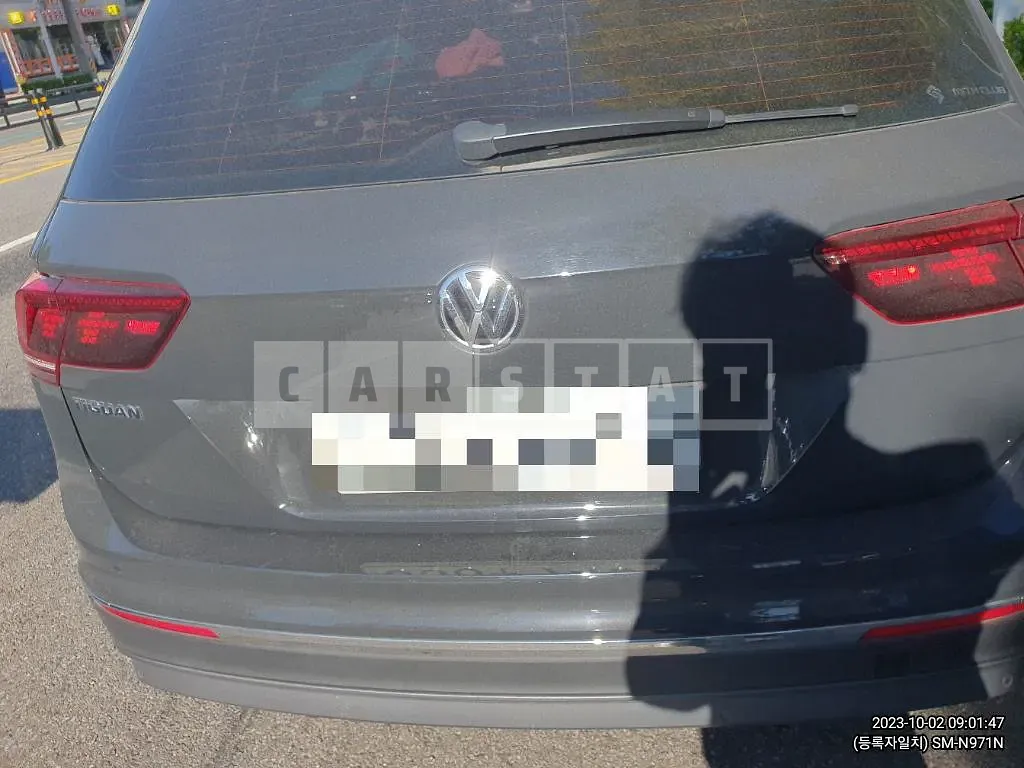 Photo 2 of 24: 2019 Volkswagen Tiguan 2.0 TDI — Korean insurance auction