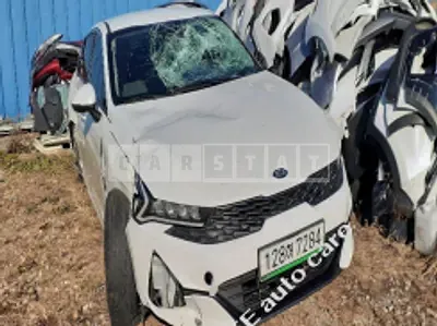 Photo 1 of 13: 2020 Kia K5, VIN KNAG141ABLA025503 — Korean insurance auction