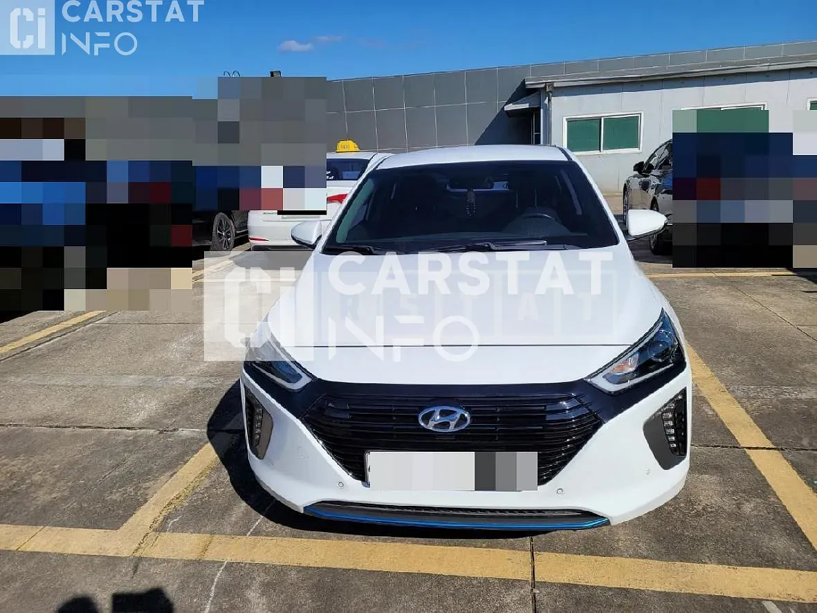 Photo 2 of 24: 2016 Hyundai Ionic Hybrid, VIN KMHC051CGHU007025 — Korean insurance auction