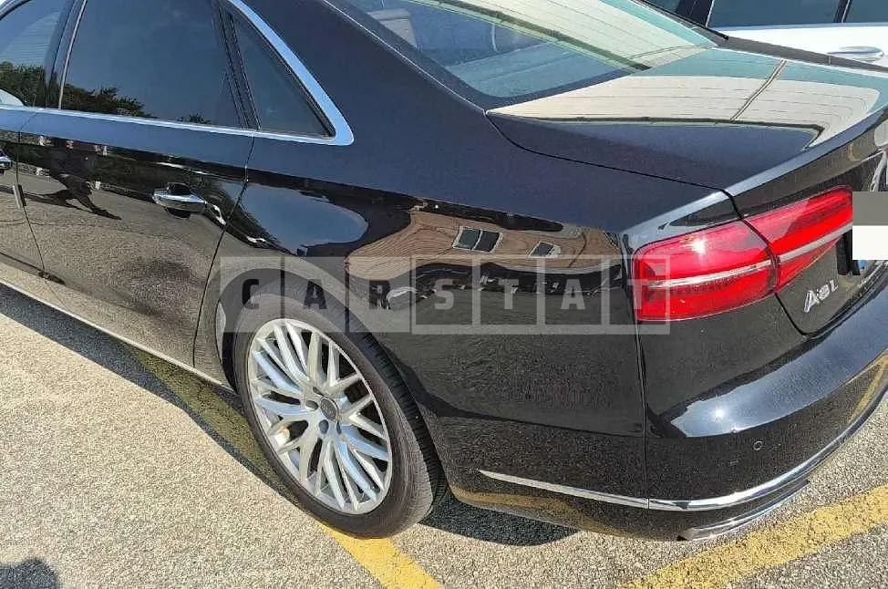 Photo 2 of 21: 2015 Audi A8L 60 TDI quattro — Korean insurance auction