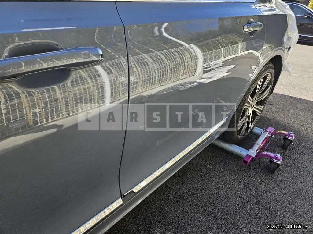 Photo 2 of 13: 2021 Volvo S90T8 AWD — Korean insurance auction