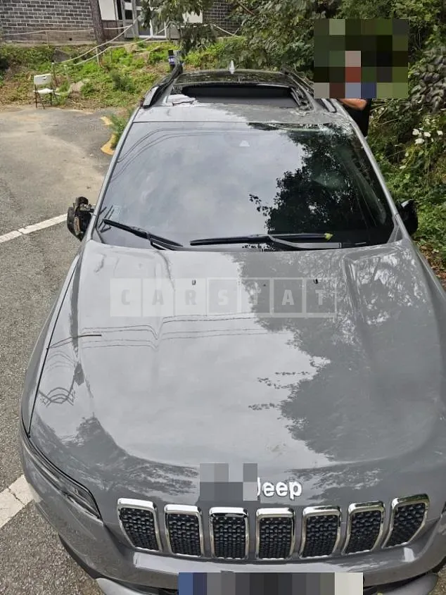 Photo 2 of 7: 2023 Jeep Zip Cherokee 2.4 FWD — Korean insurance auction