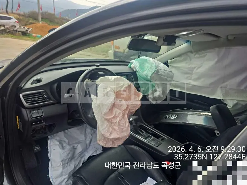 Photo 2 of 8: 2018 Kia K5 Diesel — Korean insurance auction