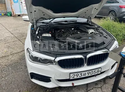 Photo 1 of 14: 2019 BMW 530i xDrive M Sport Package Plus — Korean insurance auction