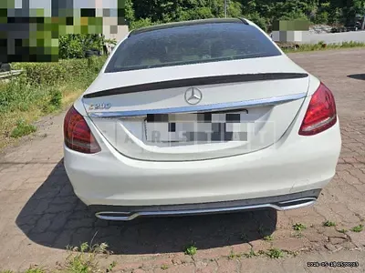 Photo 1 of 19: 2016 Mercedes-Benz C200 — Korean insurance auction