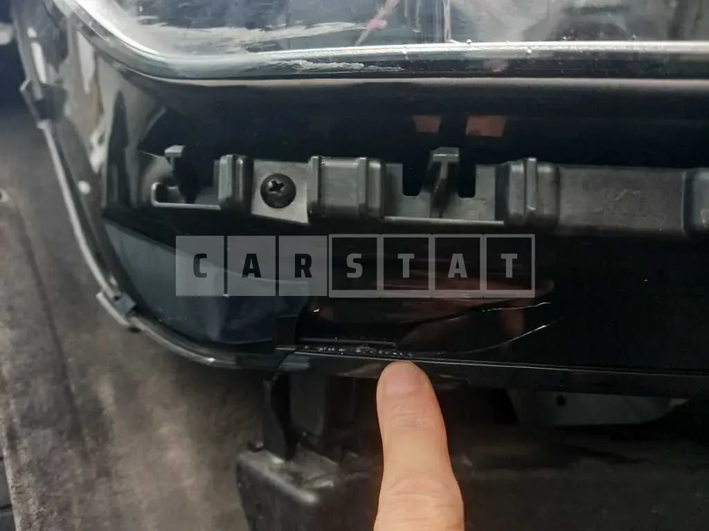 Photo 2 of 3: 2021 Genesis (parts) GV70 Head Lamp — Korean insurance auction
