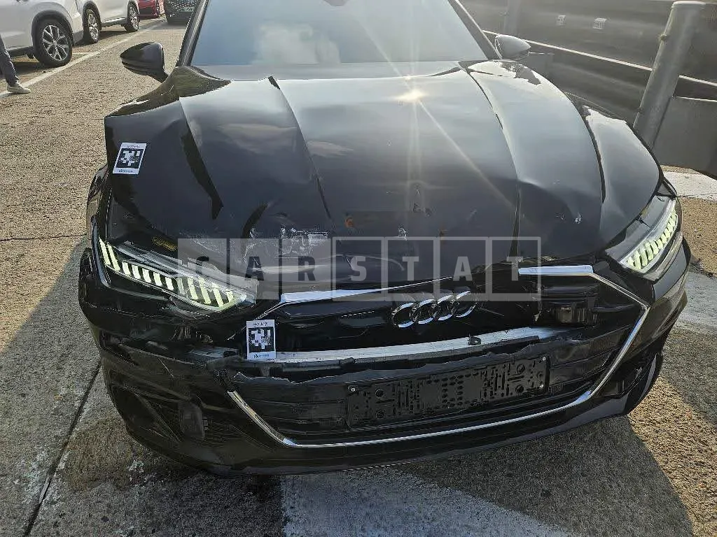 Photo 2 of 23: 2022 Audi A7 45 TDI quattro, VIN WAUZZZF2XNN016840 — Korean insurance auction